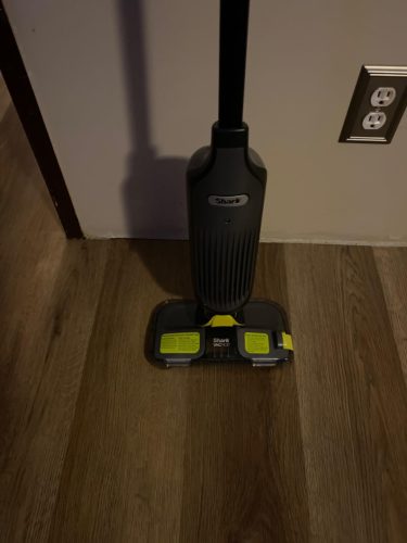 Shark VACMOP Pro Cordless Hard Floor Vacuum Mop with On-Demand Spray and Headlights, includes 4 Disposable VACMOP Pads and a 12oz VACMOP solution, Charcoal Gray, VM252 photo review