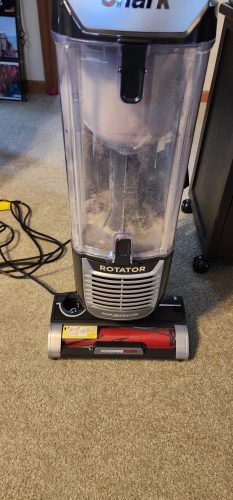 Shark Rotator Powered Lift-Away TruePet Upright Corded Bagless Vacuum for Carpet and Hard Floor with Hand Vacuum and Anti-Allergy Seal (NV752), Bordeaux (Renewed) photo review